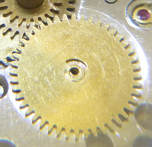 Detail Datumsrad mit Aussparung für schnelle Umschaltung Intex 1057 AUT SCD CLD: Detail Datumsrad mit Aussparung für schnelle Umschaltung