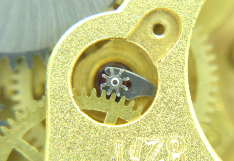 Zentralsekundenwelle Junghans J82/1 (682.72): Zentralsekundenwelle