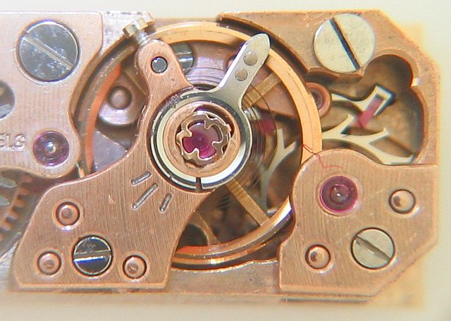 Hemmung Omega 690: Hemmung