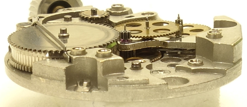 Seitenansicht des Räderwerks Orient 55740: Seitenansicht des Räderwerks