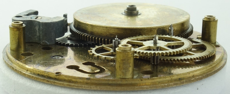 Seitenansicht des Räderwerks Oris 90P: Seitenansicht des Räderwerks