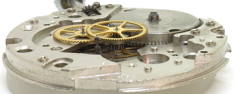 Seitenansicht des Räderwerks Poljot 2616.2H: Seitenansicht des Räderwerks