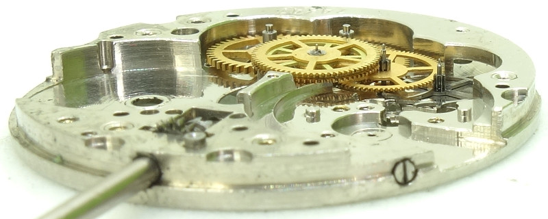 Seitenansicht des Räderwerks Raketa 2209: Seitenansicht des Räderwerks