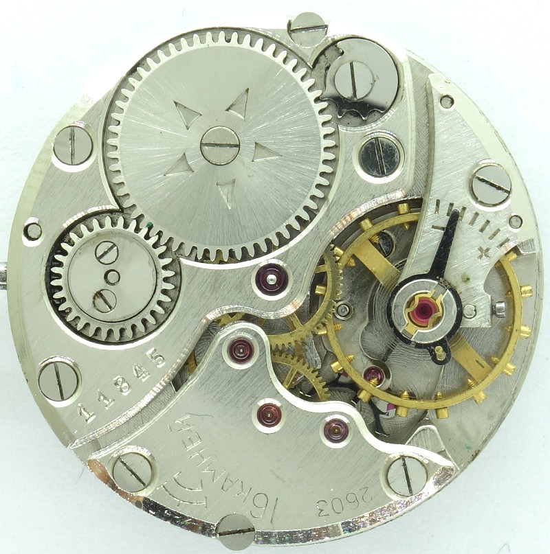 anderes Sperrrad und langer Rückerzeiger Raketa 2603: anderes Sperrrad und langer Rückerzeiger