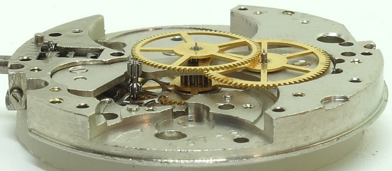 Seitenansicht des Räderwerks Raketa 2627.H: Seitenansicht des Räderwerks