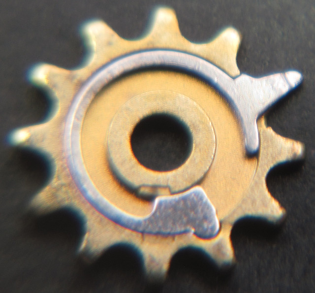 Schaltrad mit federnd gelagertem Finger Ronda 9018: Schaltrad mit federnd gelagertem Finger