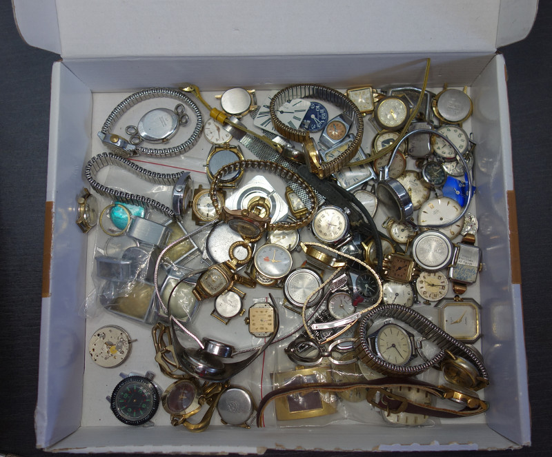 Noch viel mehr Uhren...