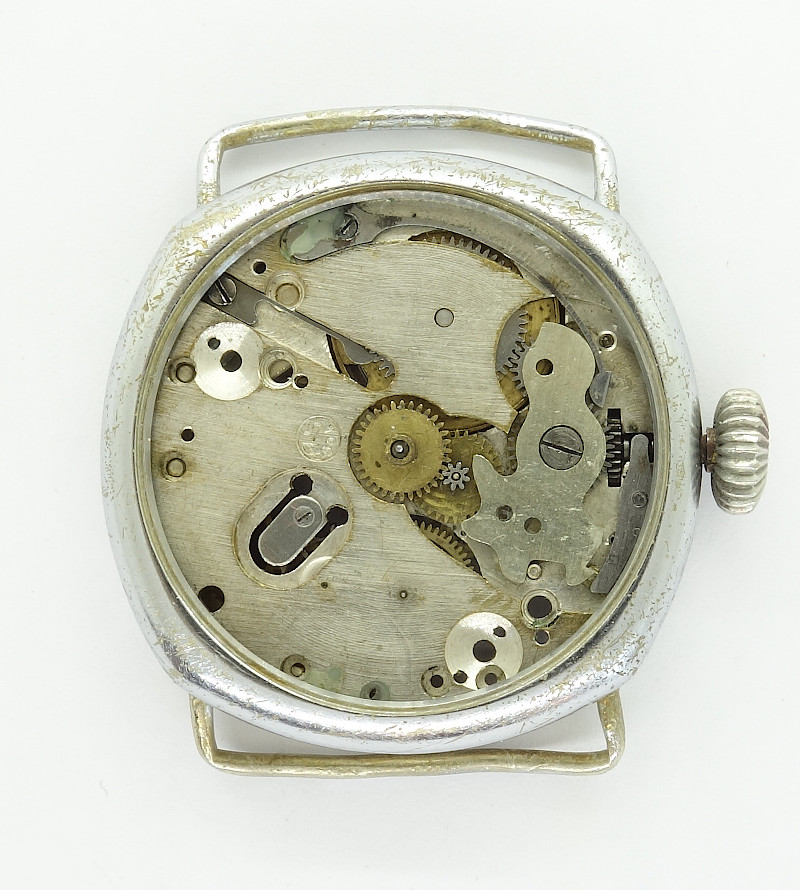 anonyme Herrenuhr AS 83 A: anonyme Herrenuhr